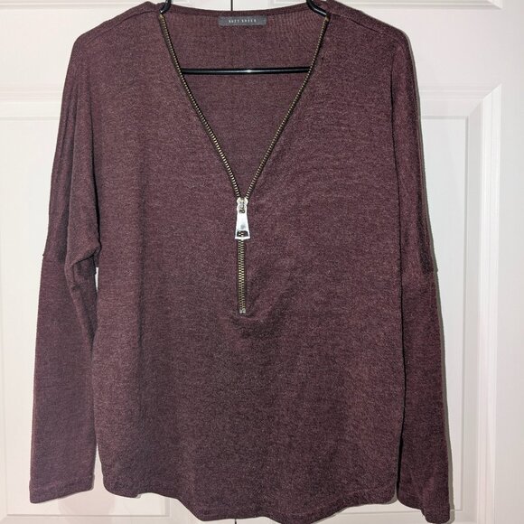 Suzy Shier Burgundy Knit Sweater Zipper V-Neck Size Large - Picture 1 of 3